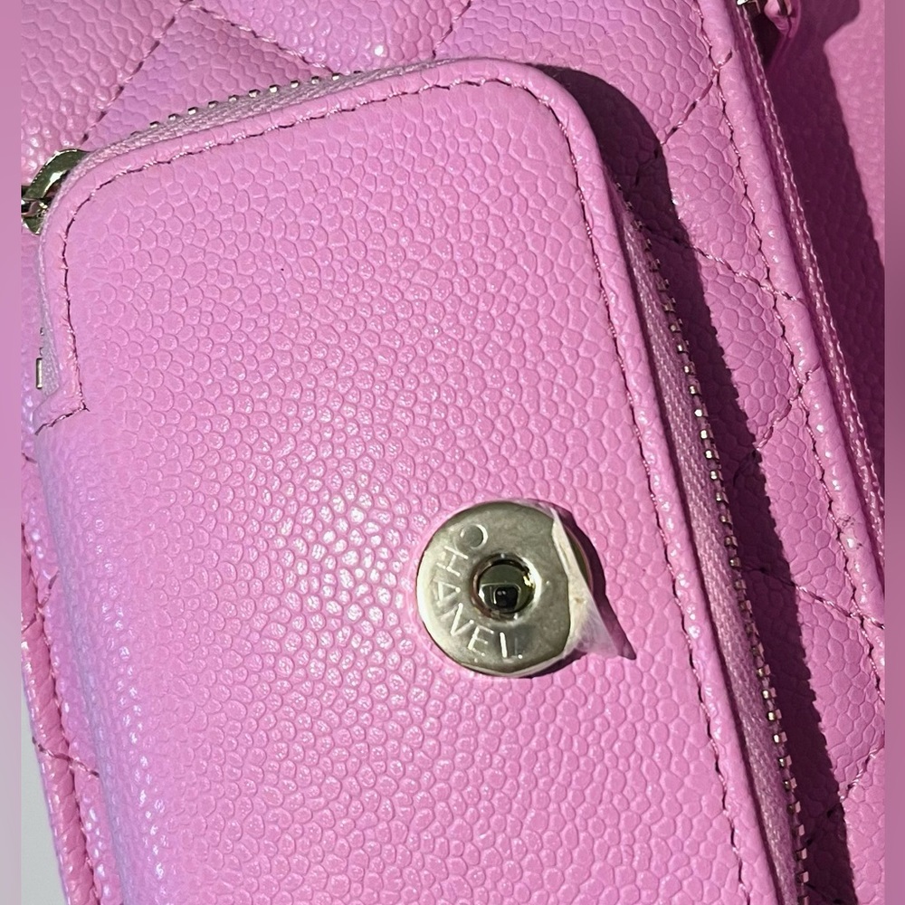 ♥️SOLD♥️ Chanel 23P Lilac Pink Caviar Business Affinity Chain Clutch Mini NWT - Picture 11 of 15